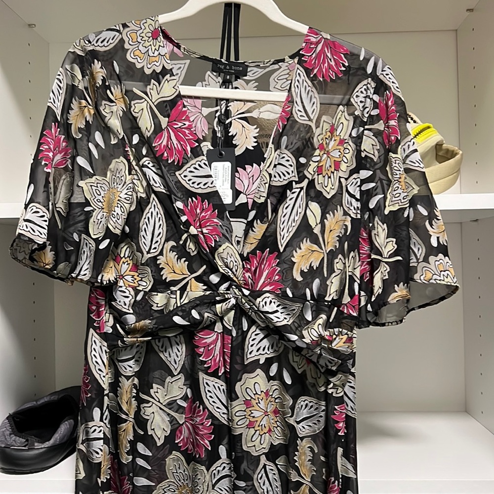 Gorgeous Rag & Bone black floral dress size 8 never worn